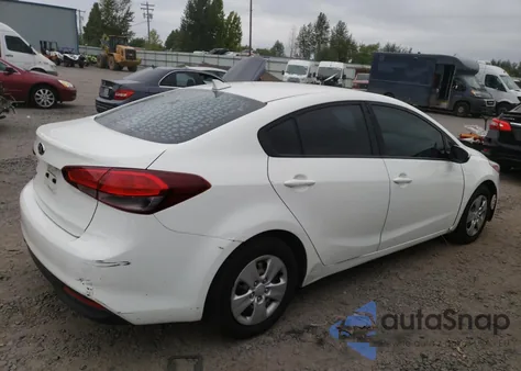 2017 Kia Forte Lx z USA, uszkodzony, nr VIN 3KPFK4A78HE070047